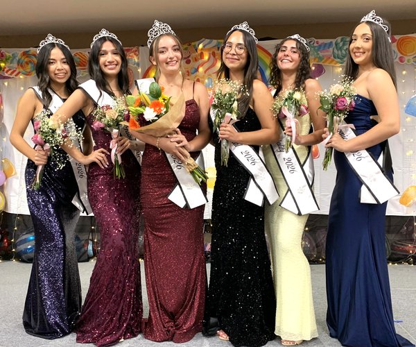 729 Miss pageant