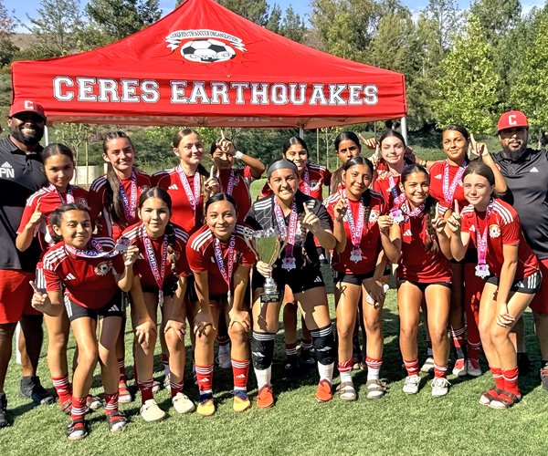 Ceres Earthquakes 16-and-under girls travel soccer team 2026