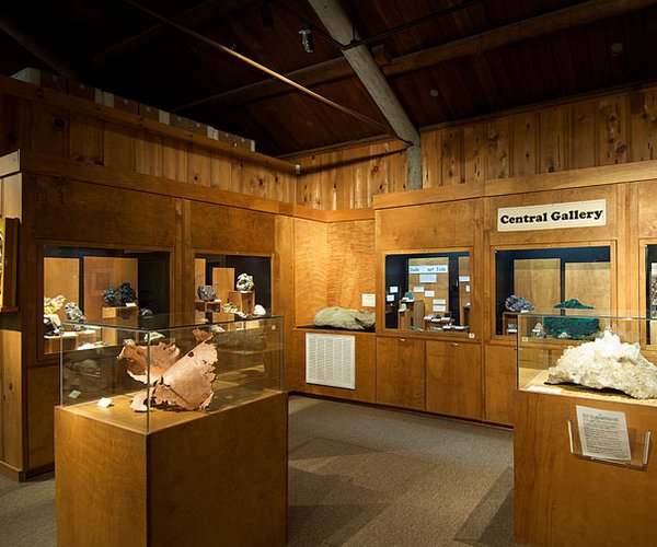 mariposa museum