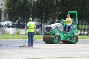 city street workers
