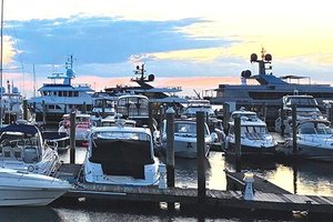 812 Boats