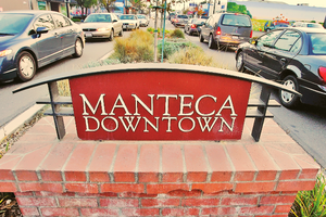 main street