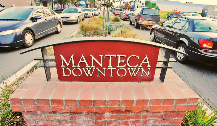 main street