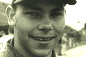 PAUL ZAKEL obit 01