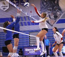 Ripon-Sierra girls volleyball