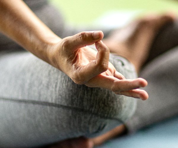 826 YOGA