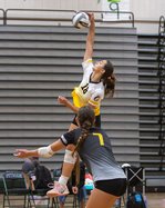 Hughson volleyball