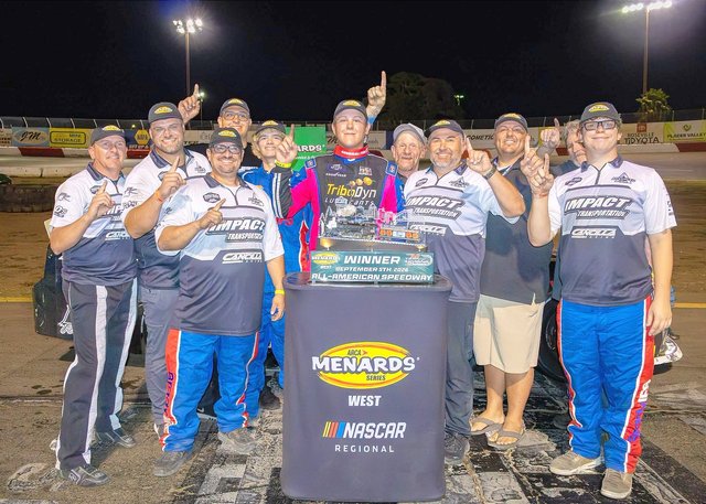 Nascimento takes Napa Auto Parts 150 in thriller