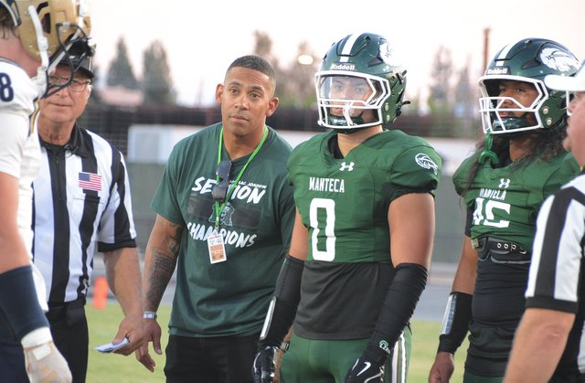 Manteca unveiling ‘Herd of Honor’ in celebration of 100th football season