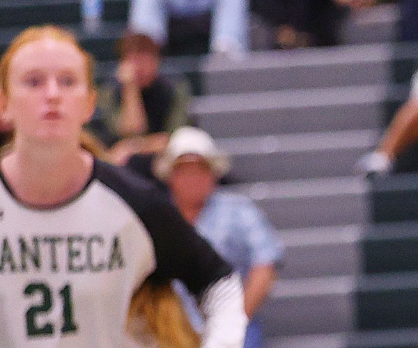 East Union-Manteca girls volleyball