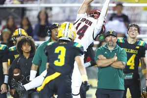 Ripon-Tracy football