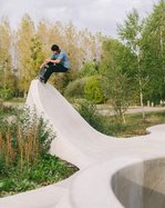 skate ramp