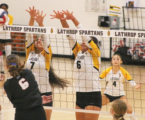 Beyer-Lathrop girls volleyball