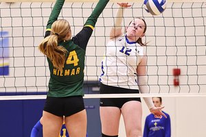 Hilmar-Ripon Christian girls volleyball