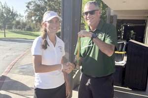 girls golf 1