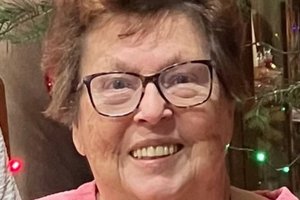 ANNA POTTHOFF CHRISTIANSEN obit