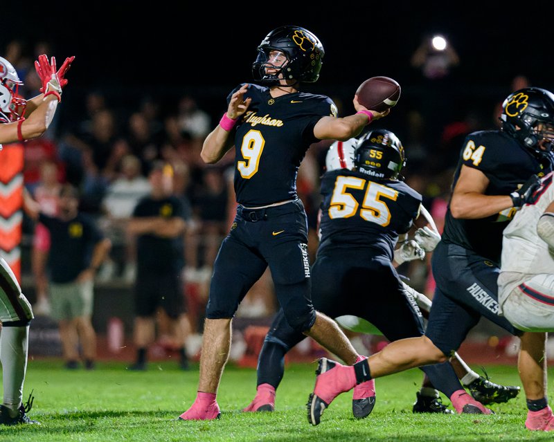 Hughson football 3