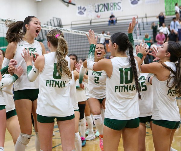 Pitman volleyball 1