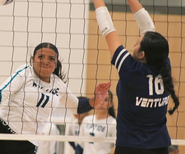 Venture Academy-River Islands girls volleyball