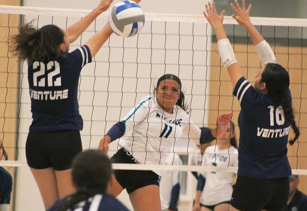 Venture Academy-River Islands girls volleyball