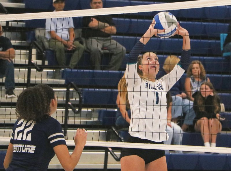 Venture Academy-River Islands girls volleyball