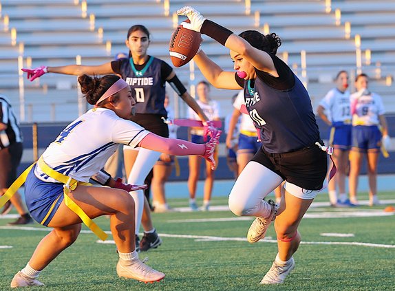 Linden-River Islands flag football