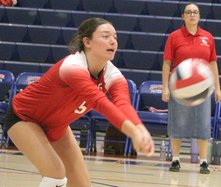 Kamea Brown volleyball