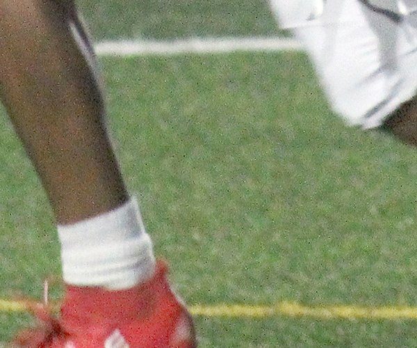 Leo Ayala caught nine passes