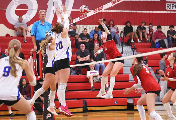 Ripon Christian-Ripon girls volleyball