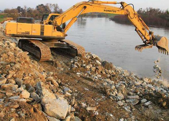 levee work