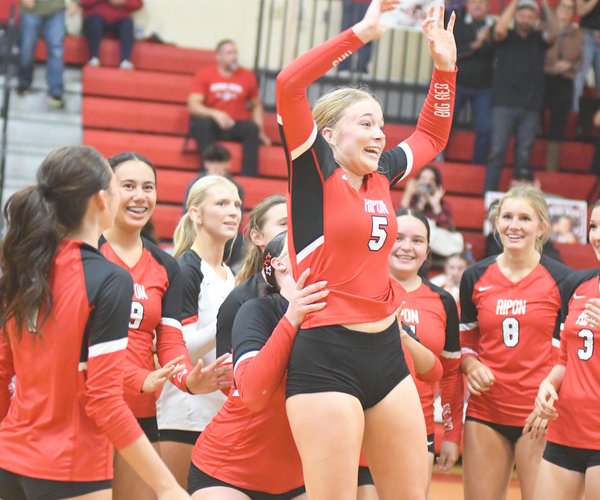 Hughson-Ripon girls volleyball