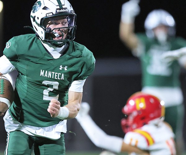 Oakdale-Manteca football