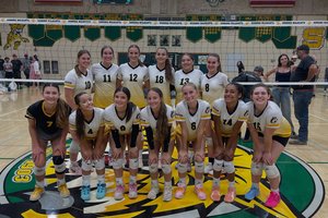 Hughson volleyball