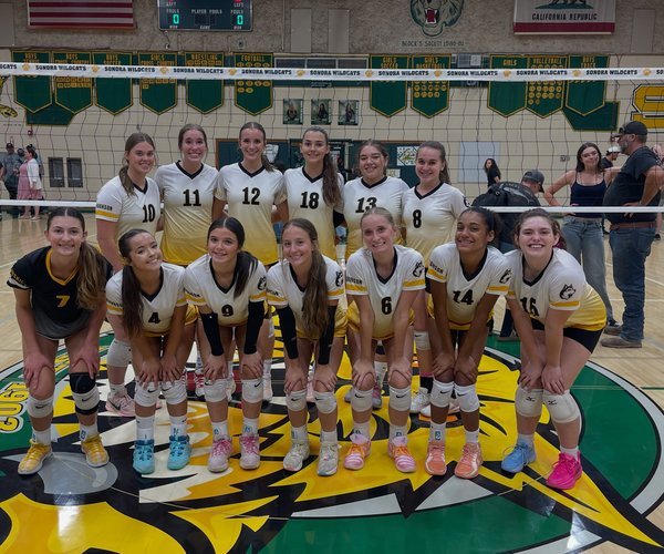 Hughson volleyball