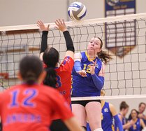 East Union-Ripon Christian girls volleyball