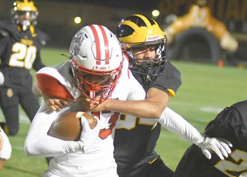Ceres-Lathrop football